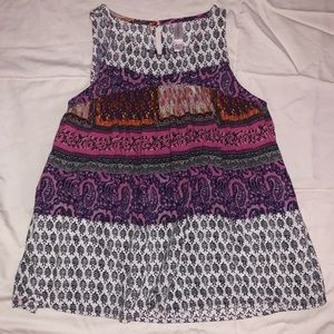 Beautiful Sleeveless Blouse